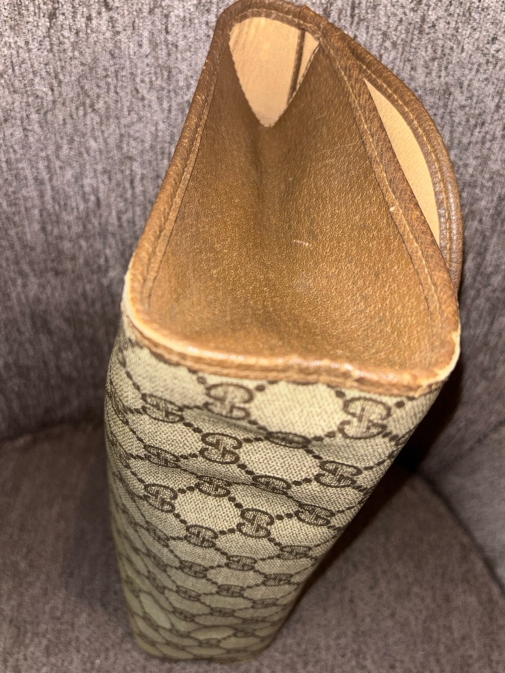 Gucci Beige Monogram Canvas Clutch with Brown Leather Trim and Green-Red Web - Picture 7 of 8